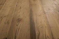 WHAT ARE WOODEN PANEL FEATURES?