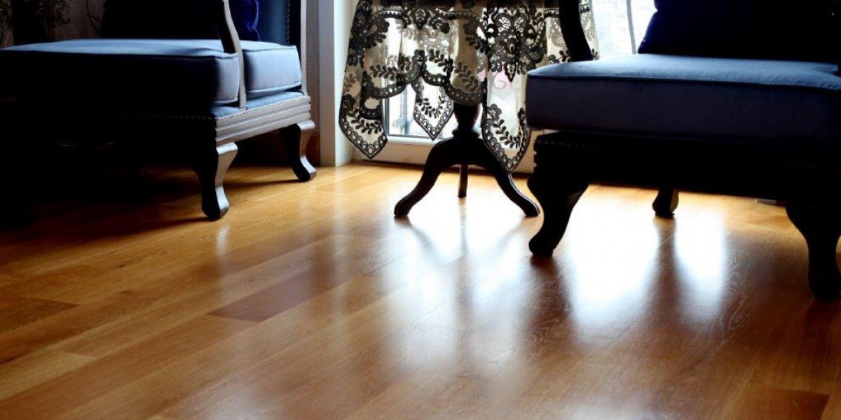 OAK SOLID WOOD FLOORING